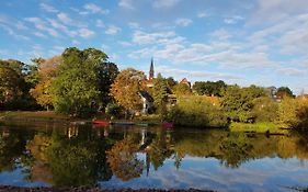 Tipp - Halle idyllisch am Fluss